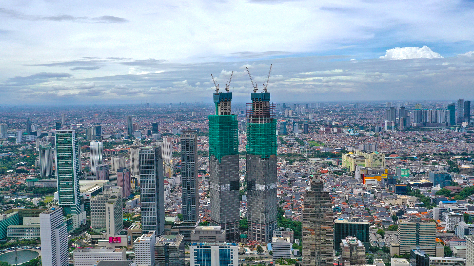 Banner layanan jasa drone Aerialiance 4