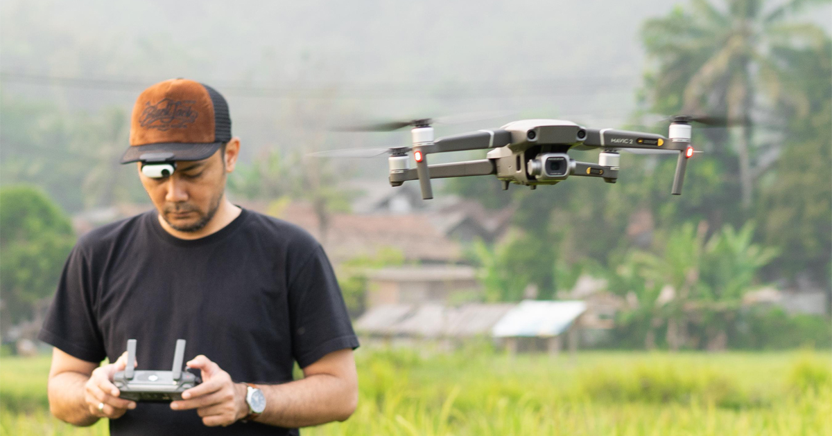 Sewa Drone dengan Pilot
